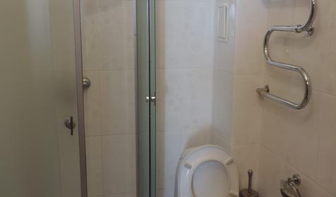 Четырехместный номер стандарт с видом на море и балконом