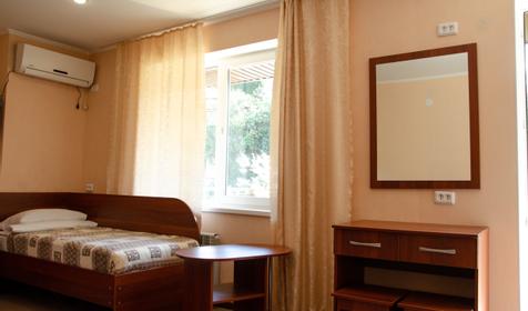 Четырехместный