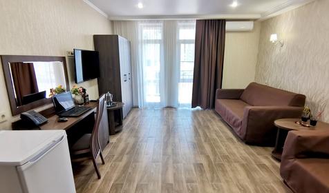 Люкс двухкомнатный с балконом. Отель семейного отдыха Palma Soneta, Анапа, Джемете