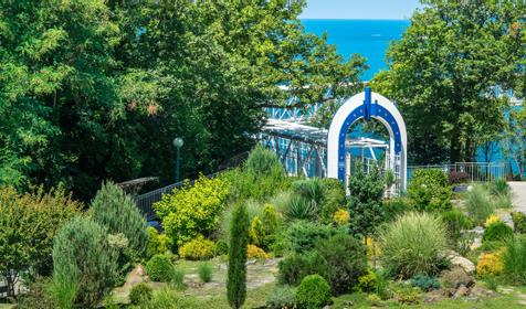 Оздоровительный комплекс AZIMUT Отель AZIMUT Отель Прометей Небуг Небуг, Туапсинский район, п. Небуг