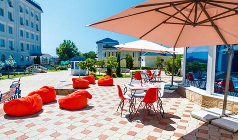 Red-Cafe. Оздоровительный комплекс AZIMUT Отель AZIMUT Отель Прометей Небуг Небуг, Туапсинский район, п. Небуг