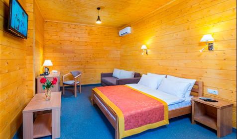 Однокомнатный деревянный домик. Пансионат Солнечный, Анапа, Джемете