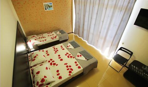 Трехместный