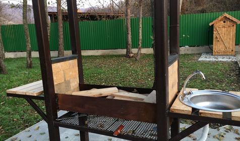 У подножия горы Шизе