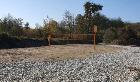 У подножия горы Шизе