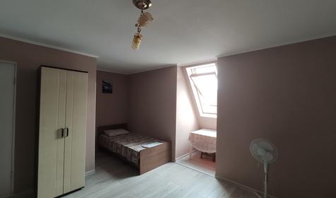 Бюджетный трехместный