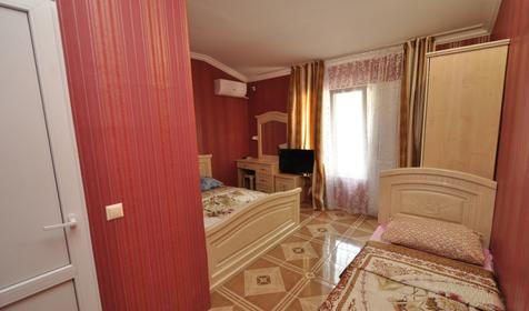 Трехместный полулюкс