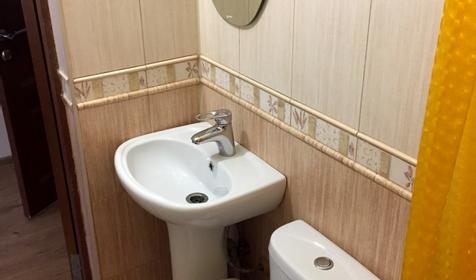 Улучшенный Твин с видом на город