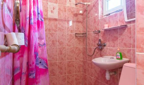 Трехместный с удобствами и балконом