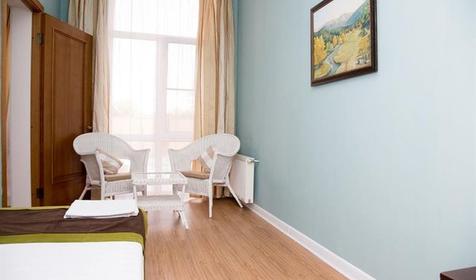 Трехместный семейный