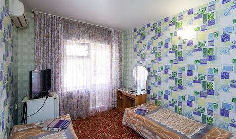 Стандарт, вид на горы. Отель Лазурный берег, Лермонтово