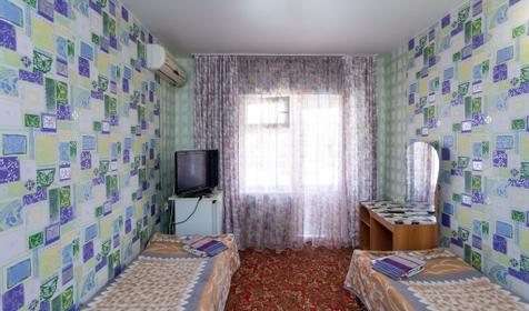 Стандарт, вид на горы. Отель Лазурный берег, Лермонтово