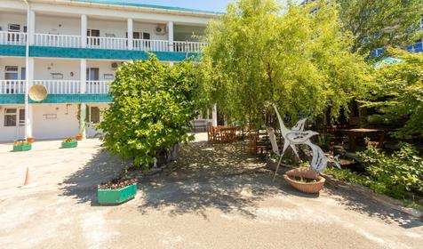 Гостиница Лазурный берег, Туапсинский р-н, п. Лермонтово