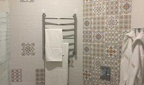 Люкс 2-местный 2-комнатный. Отель Аура, Сочи, Лоо, Горный Воздух