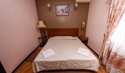 Четырехместный люкс с видом на город. Гостиница Самара, Геленджик