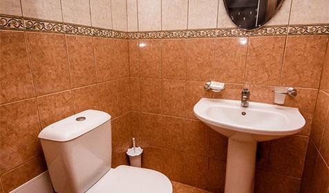 Четырехместный люкс с видом на город. Гостиница Самара, Геленджик