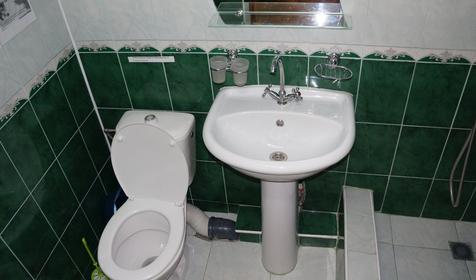 Трехместный