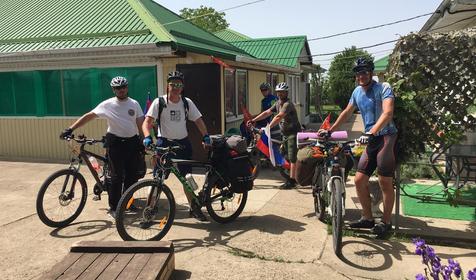 Грэгори-Клаб&Хутор Труд