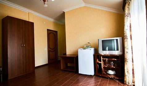 Люкс трехместный. Отель Добрая МАМА, Сочи, Адлер