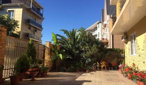 Вилла Вера (быв. Оранжевое небо)