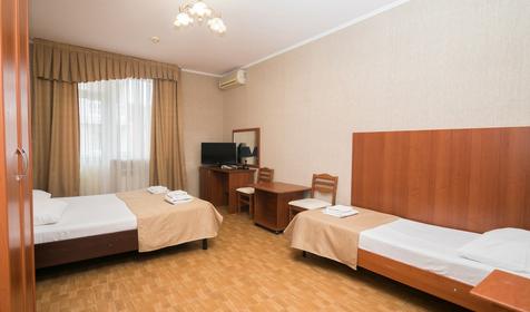 Семейный стандарт трехместный. Отель Экодом Фэмили, Сочи