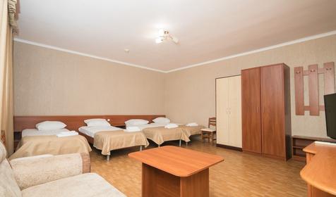 Семейный стандарт четырехместный. Отель Экодом Фэмили, Сочи