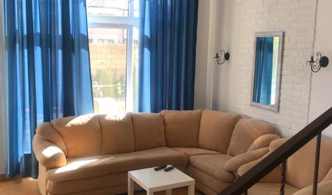 Двухместная розовая