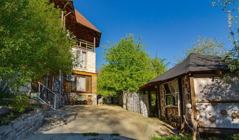 База отдыха Яблочный гусь, Северский р-он, п. Тхамаха