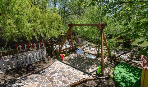 База отдыха Яблочный гусь, Северский р-он, п. Тхамаха