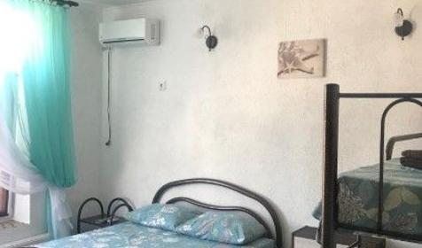 Комфортная. Отель Лайт Бриз, Кучугуры