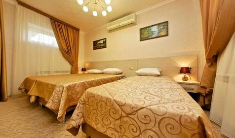 Семейный двухкомнатный номер, мансарда. Пансионат Кристалл-уют, г. Анапа