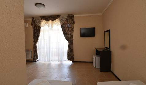 Комфорт трехместный. Отель Замок Азов, Темрюкский район, Пересыпь