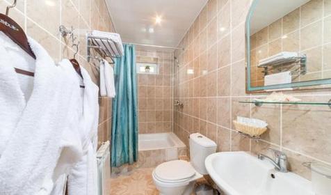 Семейный номер мансарда. Гостиничный комплекс Астория, г. Анапа, п. Витязево