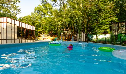 База отдыха Delfin Holiday Park Inal (Дельфин Холидей Парк Инал), Бухта Инал, Бжид