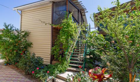 Гостевой дом У двух сестер, ст. Голубицкая