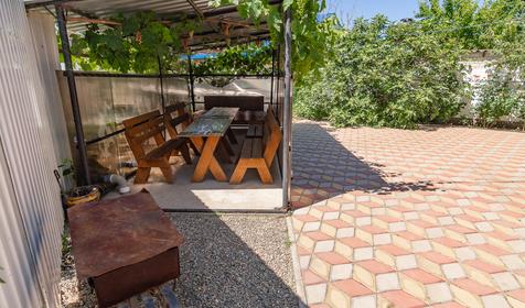 Гостевой дом У двух сестер, ст. Голубицкая