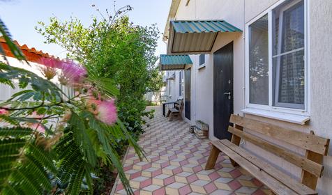 Гостевой дом У двух сестер, ст. Голубицкая