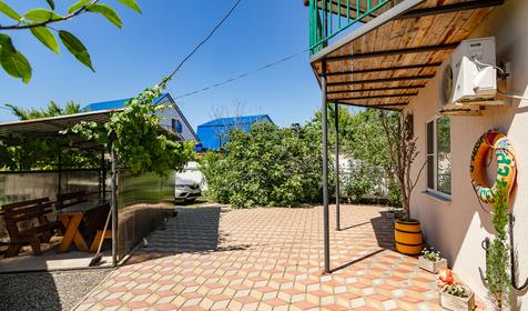 Гостевой дом У двух сестер, ст. Голубицкая