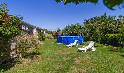 Гостевой дом На Школьной 83, Темрюкский район, Голубицкая