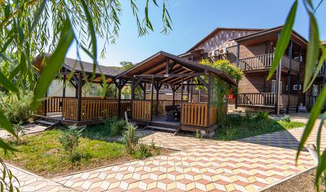 База отдыха Самоцветы, Темрюкский район, п. Веселовка