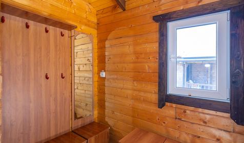 Четырехместный домик, 2 категория. База отдыха Самоцветы, Темрюкский район, п. Веселовка