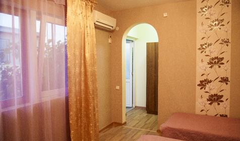 Комната для семьи из трех человек