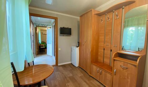 Четырехместный домик