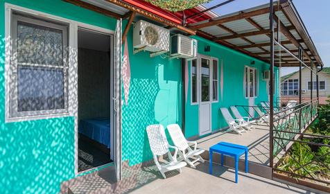 Трехместный номер. Гостевой дом Олений ручей, Туапсе, Джубга