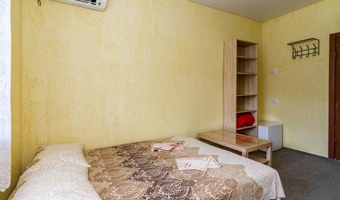 Четырехместный номер. Гостевой дом Олений ручей, Туапсе, Джубга