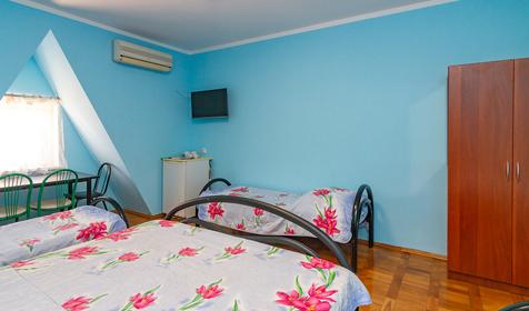 Пятиместный стандарт. Гостиница Дельфина, Туапсинский р-н, п. Ольгинка