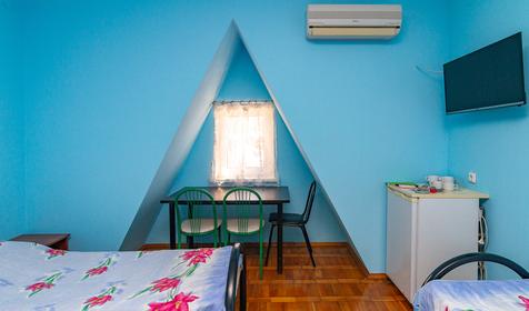 Пятиместный стандарт. Гостиница Дельфина, Туапсинский р-н, п. Ольгинка