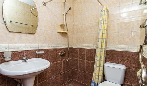 Комфот пятиместный. Гостевой дом Евгений, г. Сочи, п. Лазаревское