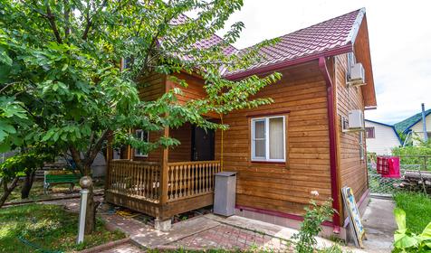 Коттедж. Мини-отель Кипарис, Туапсинский район, с. Агой