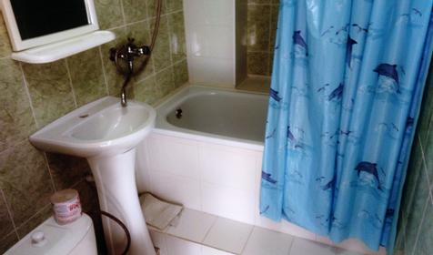 Трехместный